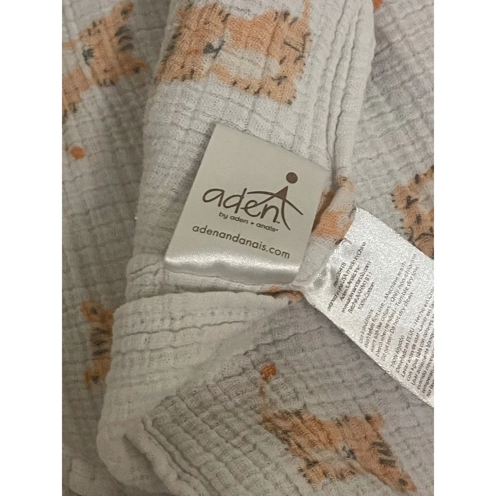 Lot of 9  Baby Muslin Swaddle Blanket Bamboo Neutral Boho supersoft cozy